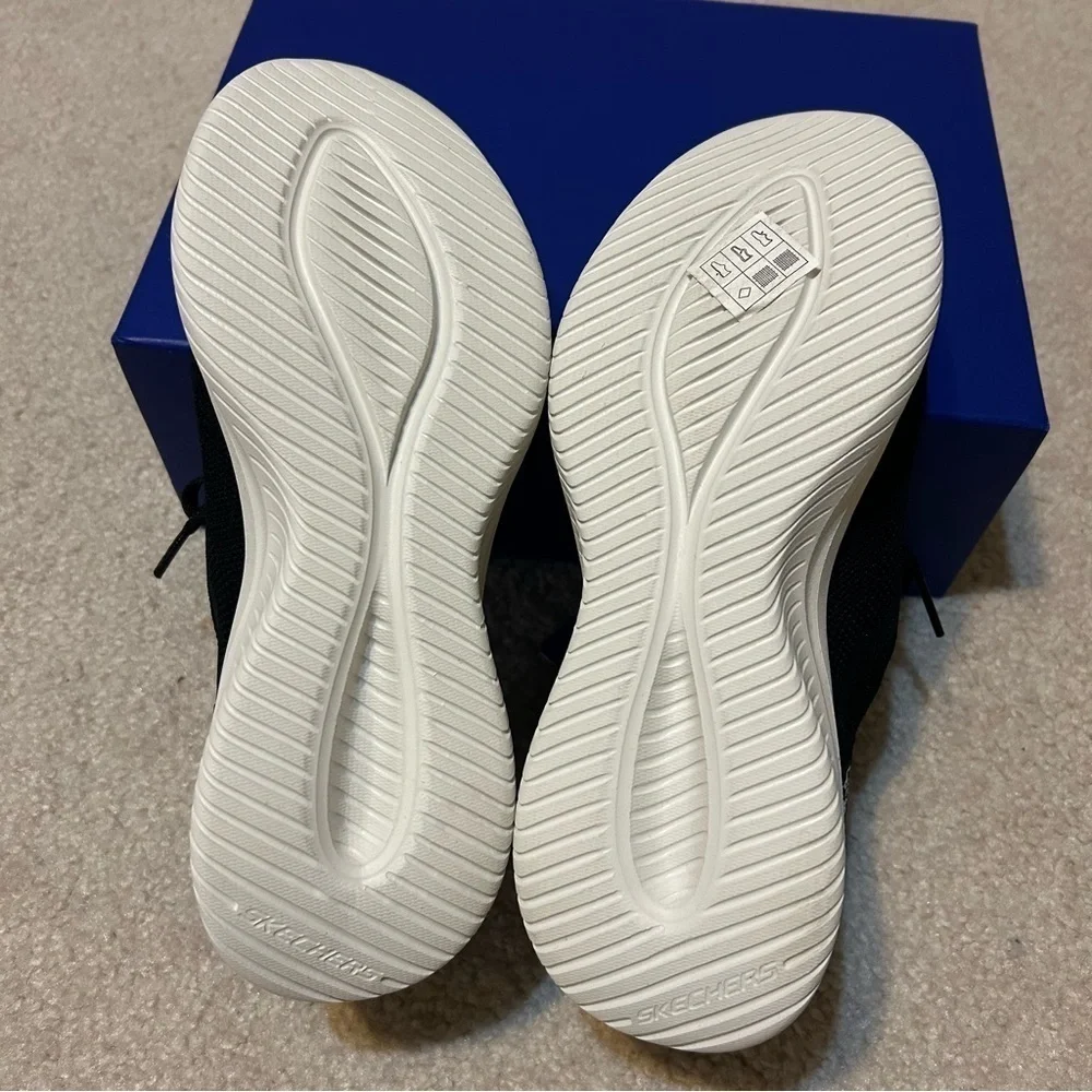Skechers Hands Free Slip-Ins Ultra Flex 3.0 Brilliant Path Sneaker in Black Sz 6